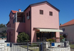 Гостиница Apartments Colours  Биоград На Мору